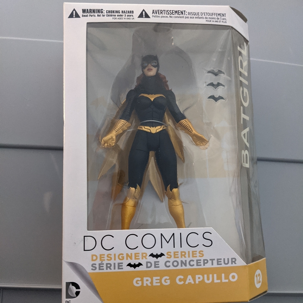 BNIB Batgirl DC Comics Designer Series